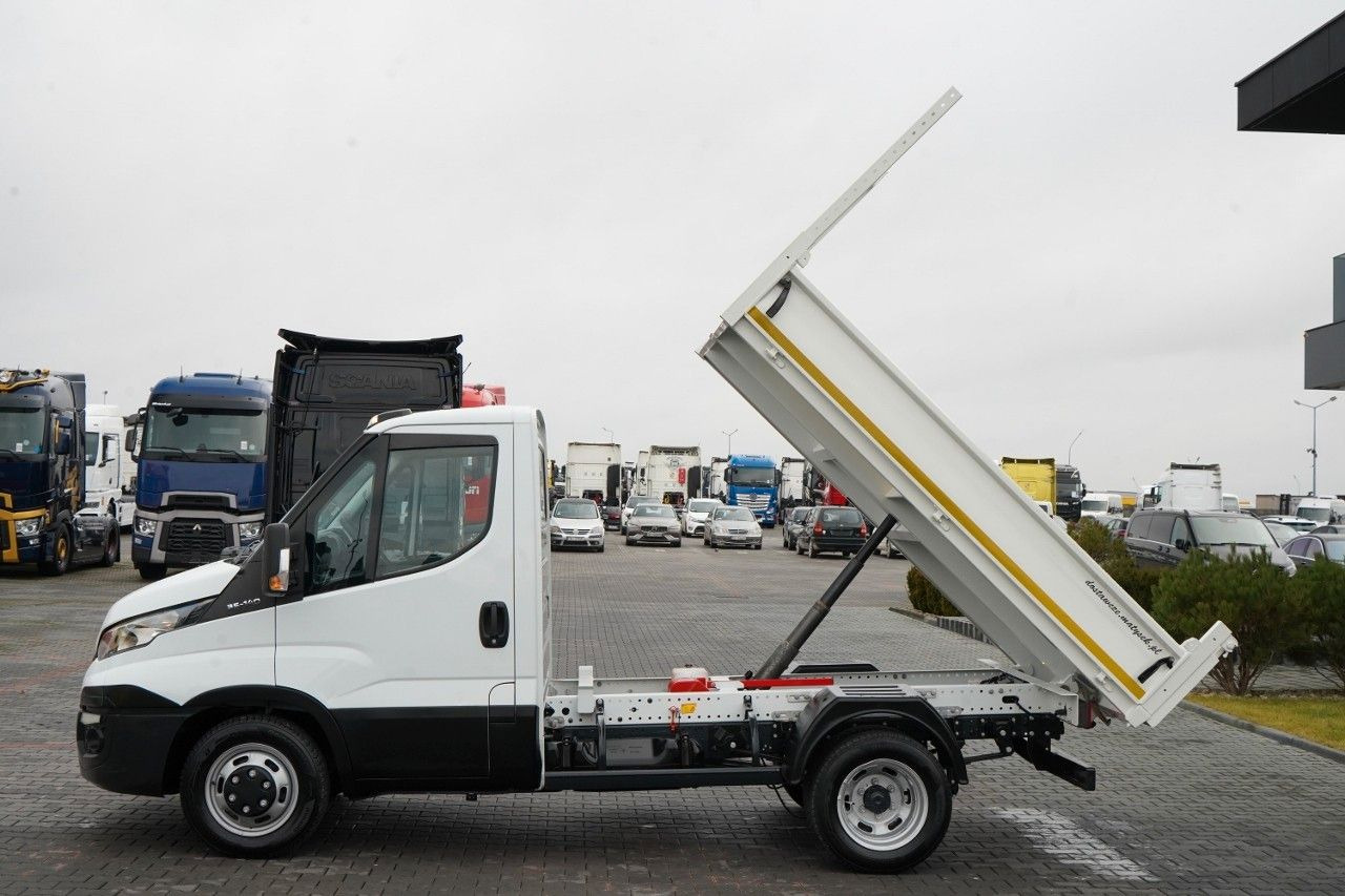 Iveco DAILY 35-140 / WYWROTKA TYLNOZSYPOWA / BLIŹNIAK - כלי רכב מסחרי מזהיר: תמונה 3 Iveco DAILY 35-140 / WYWROTKA TYLNOZSYPOWA / BLIŹNIAK - כלי רכב מסחרי מזהיר: תמונה 3