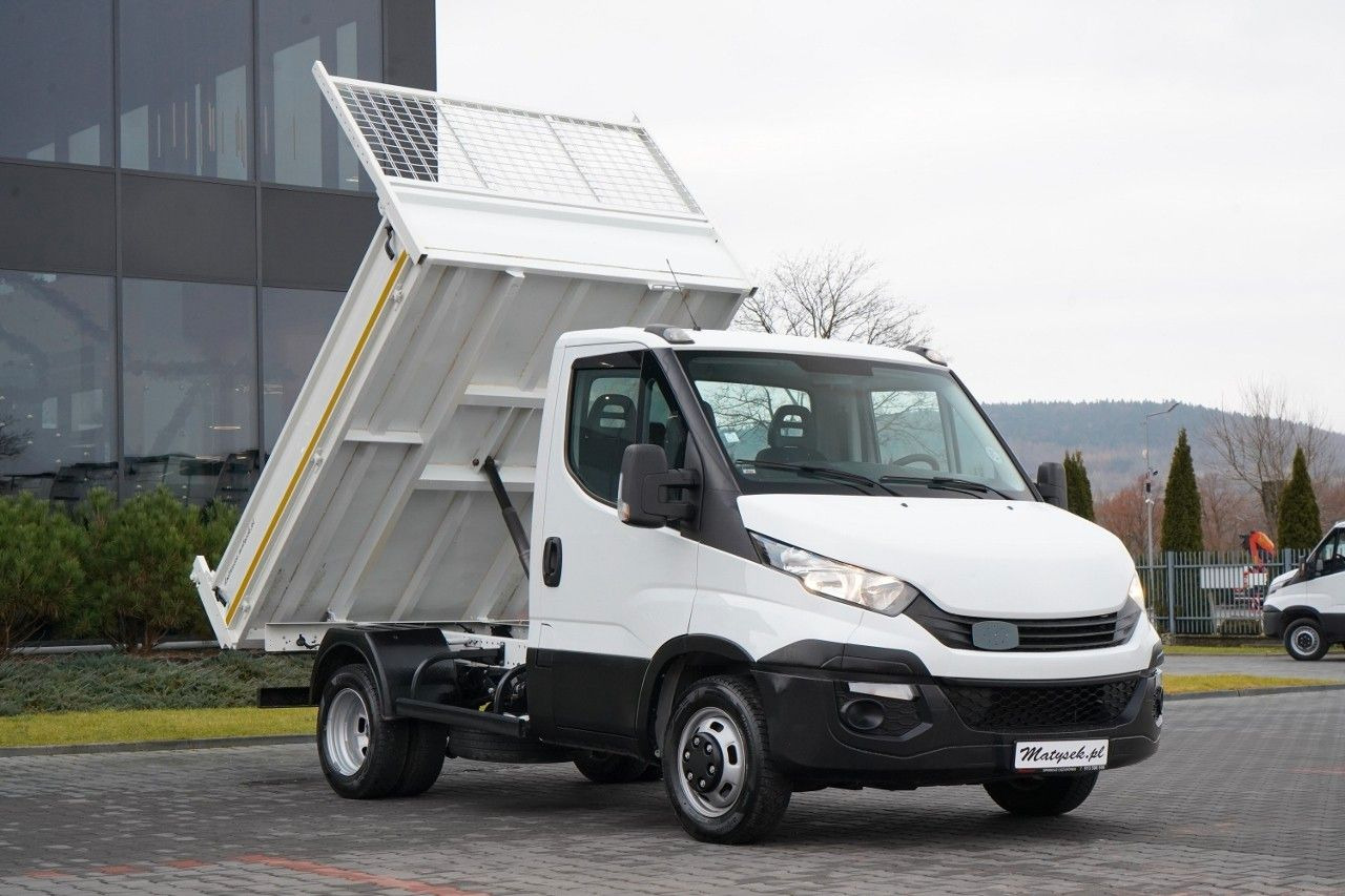 Iveco DAILY 35-140 / WYWROTKA TYLNOZSYPOWA / BLIŹNIAK - כלי רכב מסחרי מזהיר: תמונה 2 Iveco DAILY 35-140 / WYWROTKA TYLNOZSYPOWA / BLIŹNIAK - כלי רכב מסחרי מזהיר: תמונה 2