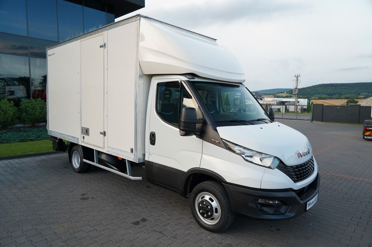 Iveco DAILY 35-160 / KONTENER / BLIŹNIAK / WINDA DHOLL - כלי רכב מסחרי לקירור: תמונה 2 Iveco DAILY 35-160 / KONTENER / BLIŹNIAK / WINDA DHOLL - כלי רכב מסחרי לקירור: תמונה 2