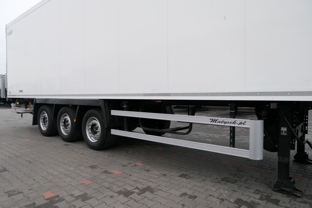 הַחכָּרָה Krone KKRONE / CHŁODNIA / CARRIER VECTOR 1950 MT / BI Krone KKRONE / CHŁODNIA / CARRIER VECTOR 1950 MT / BI Krone KKRONE / CHŁODNIA / CARRIER VECTOR 1950 MT / BI Krone KKRONE / CHŁODNIA / CARRIER VECTOR 1950 MT / BI: תמונה 6 הַחכָּרָה Krone KKRONE / CHŁODNIA / CARRIER VECTOR 1950 MT / BI Krone KKRONE / CHŁODNIA / CARRIER VECTOR 1950 MT / BI Krone KKRONE / CHŁODNIA / CARRIER VECTOR 1950 MT / BI Krone KKRONE / CHŁODNIA / CARRIER VECTOR 1950 MT / BI: תמונה 6