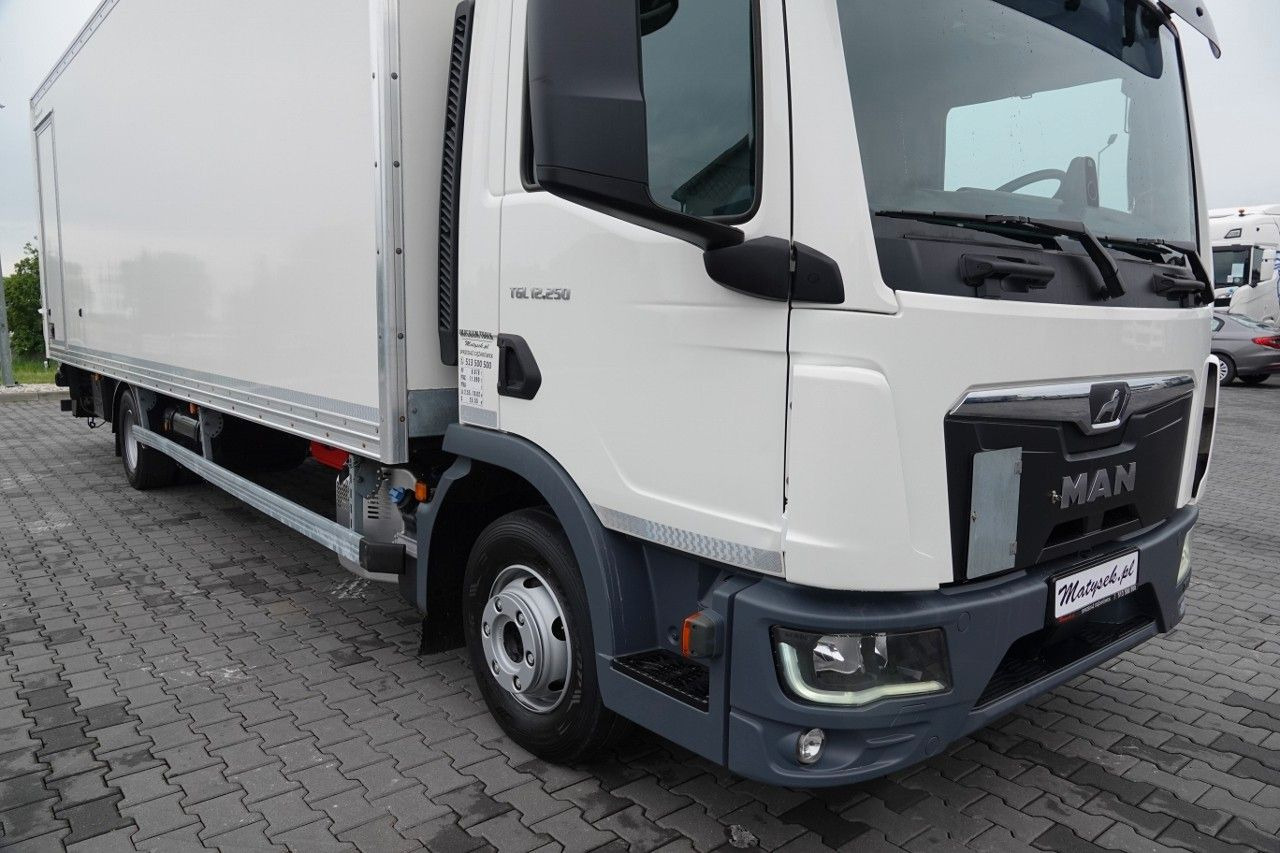 MAN TGL 12.250 / SOLÓWKA / KONTENER 8 M / WINDA / BO - משאית תיבה: תמונה 5 MAN TGL 12.250 / SOLÓWKA / KONTENER 8 M / WINDA / BO - משאית תיבה: תמונה 5
