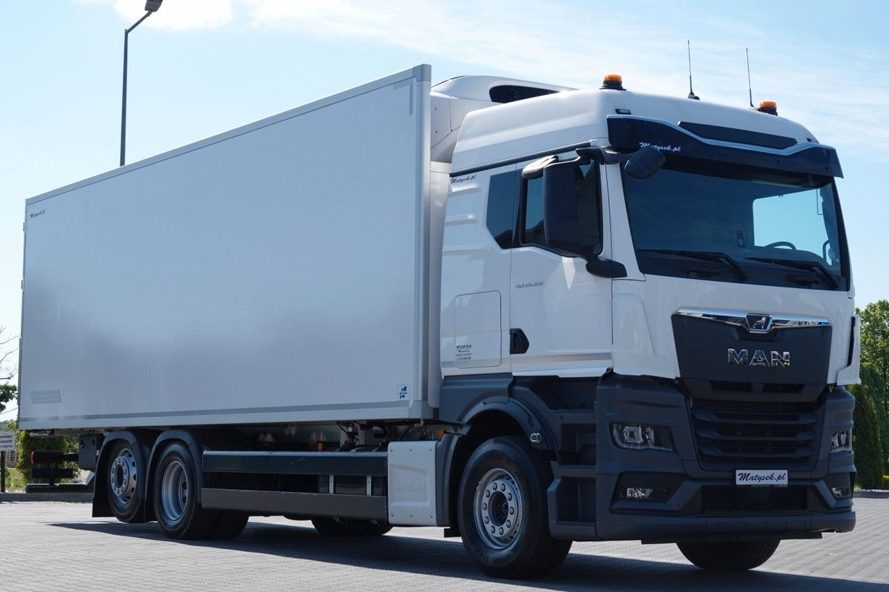 MAN TGX 26.520 / 6x2 / CHŁODNIA -8,6 M / AGREGAT THE - משאית תיבה: תמונה 1 MAN TGX 26.520 / 6x2 / CHŁODNIA -8,6 M / AGREGAT THE - משאית תיבה: תמונה 1