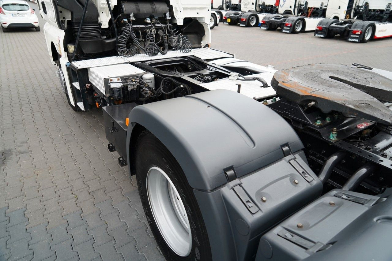 יחידת טרקטור MAN TGX 33.560 / 6x4 / RETARDER / DMC: 96 TON / SKÓR: תמונה 12
