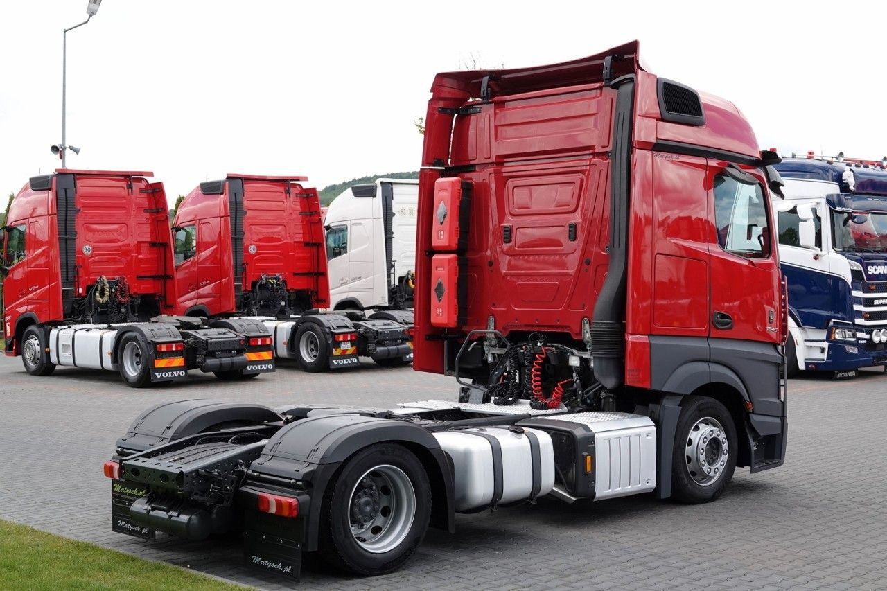 Mercedes-Benz ACTROS 1845 / LOW DECK / MEGA / BIG SPACE / PO K - יחידת טרקטור: תמונה 5 Mercedes-Benz ACTROS 1845 / LOW DECK / MEGA / BIG SPACE / PO K - יחידת טרקטור: תמונה 5