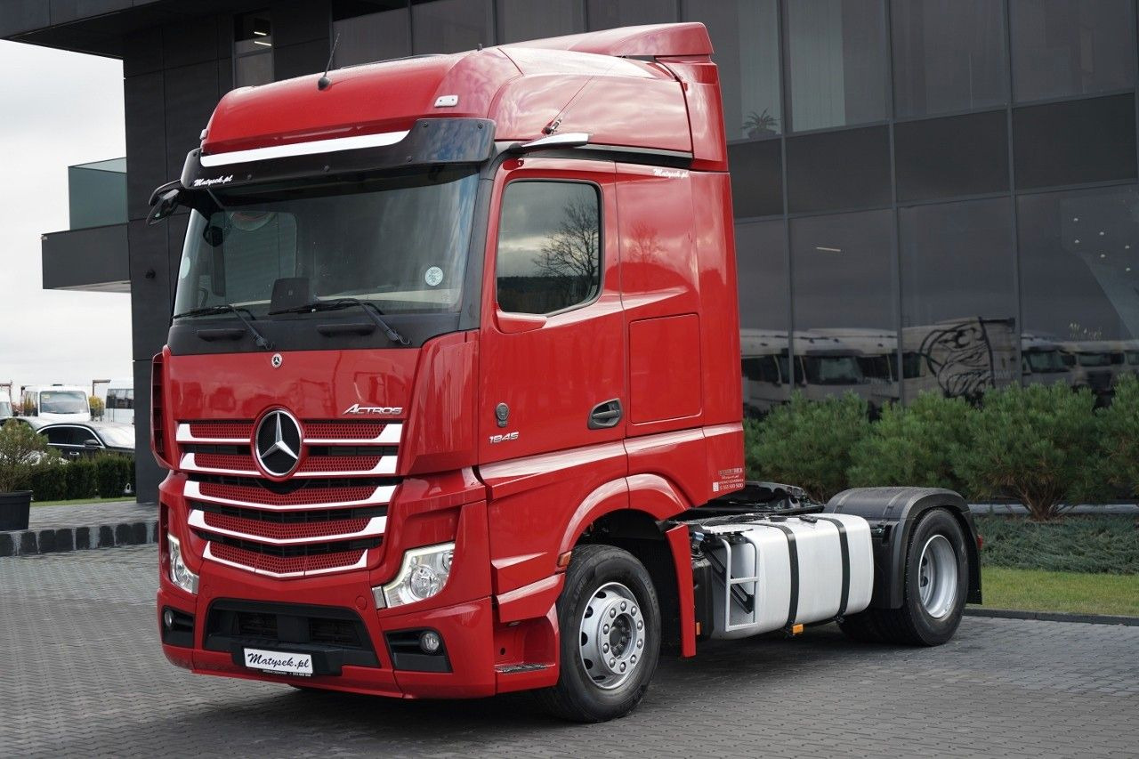 Mercedes-Benz ACTROS 1845 / MP5 / BIG SPACE - יחידת טרקטור: תמונה 2 Mercedes-Benz ACTROS 1845 / MP5 / BIG SPACE - יחידת טרקטור: תמונה 2
