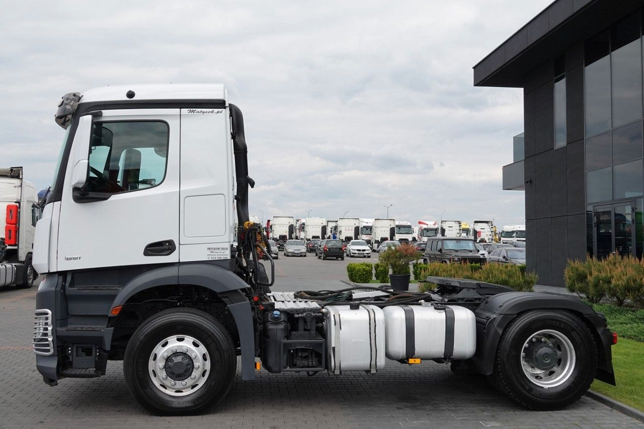 Mercedes-Benz AROCS 1851 / 4X4 / HYDRODRIVE / KOMPRESOR DO WY - יחידת טרקטור: תמונה 3 Mercedes-Benz AROCS 1851 / 4X4 / HYDRODRIVE / KOMPRESOR DO WY - יחידת טרקטור: תמונה 3