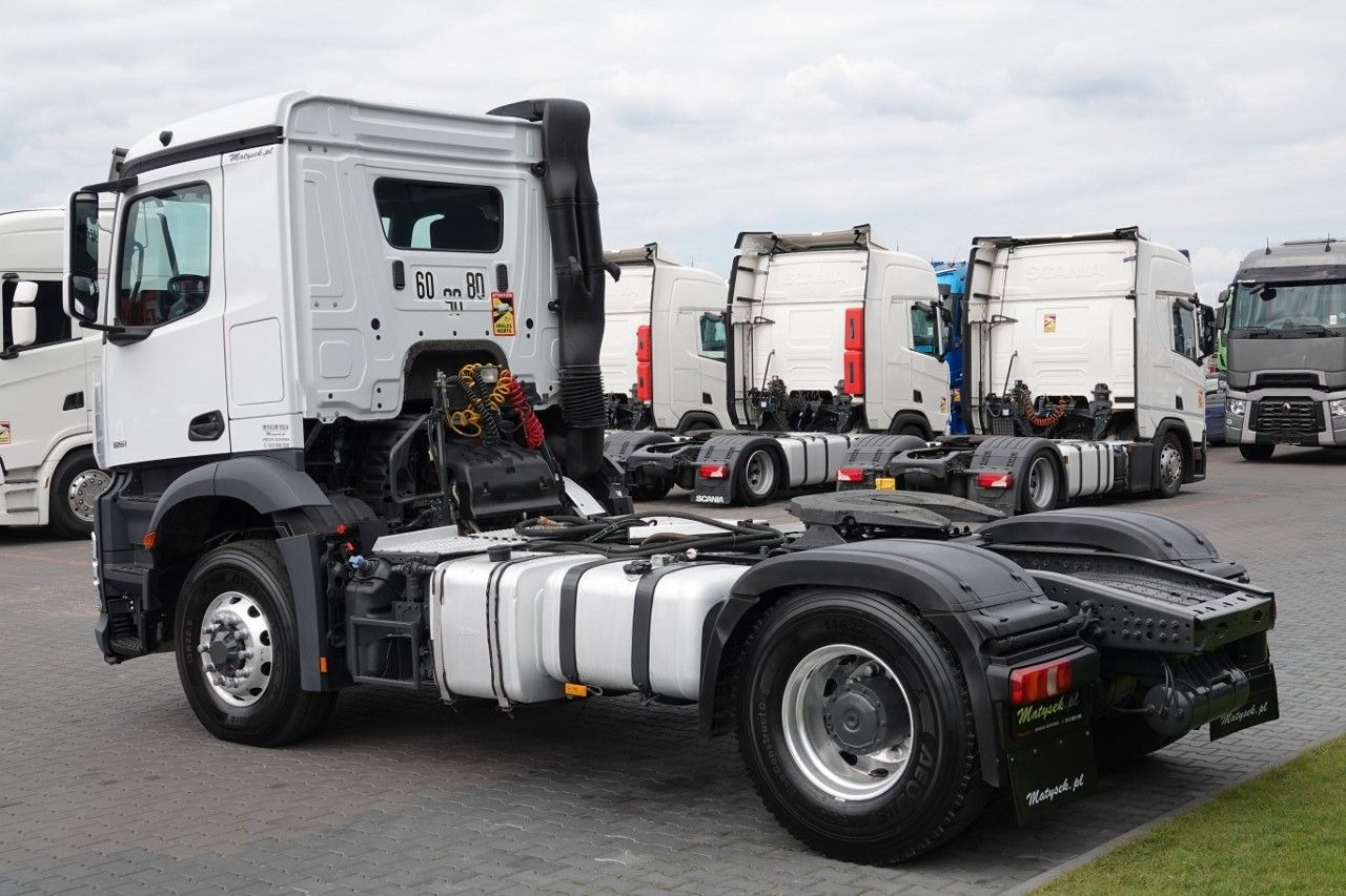 Mercedes-Benz AROCS 1851 / 4X4 / HYDRODRIVE / KOMPRESOR DO WY - יחידת טרקטור: תמונה 4 Mercedes-Benz AROCS 1851 / 4X4 / HYDRODRIVE / KOMPRESOR DO WY - יחידת טרקטור: תמונה 4