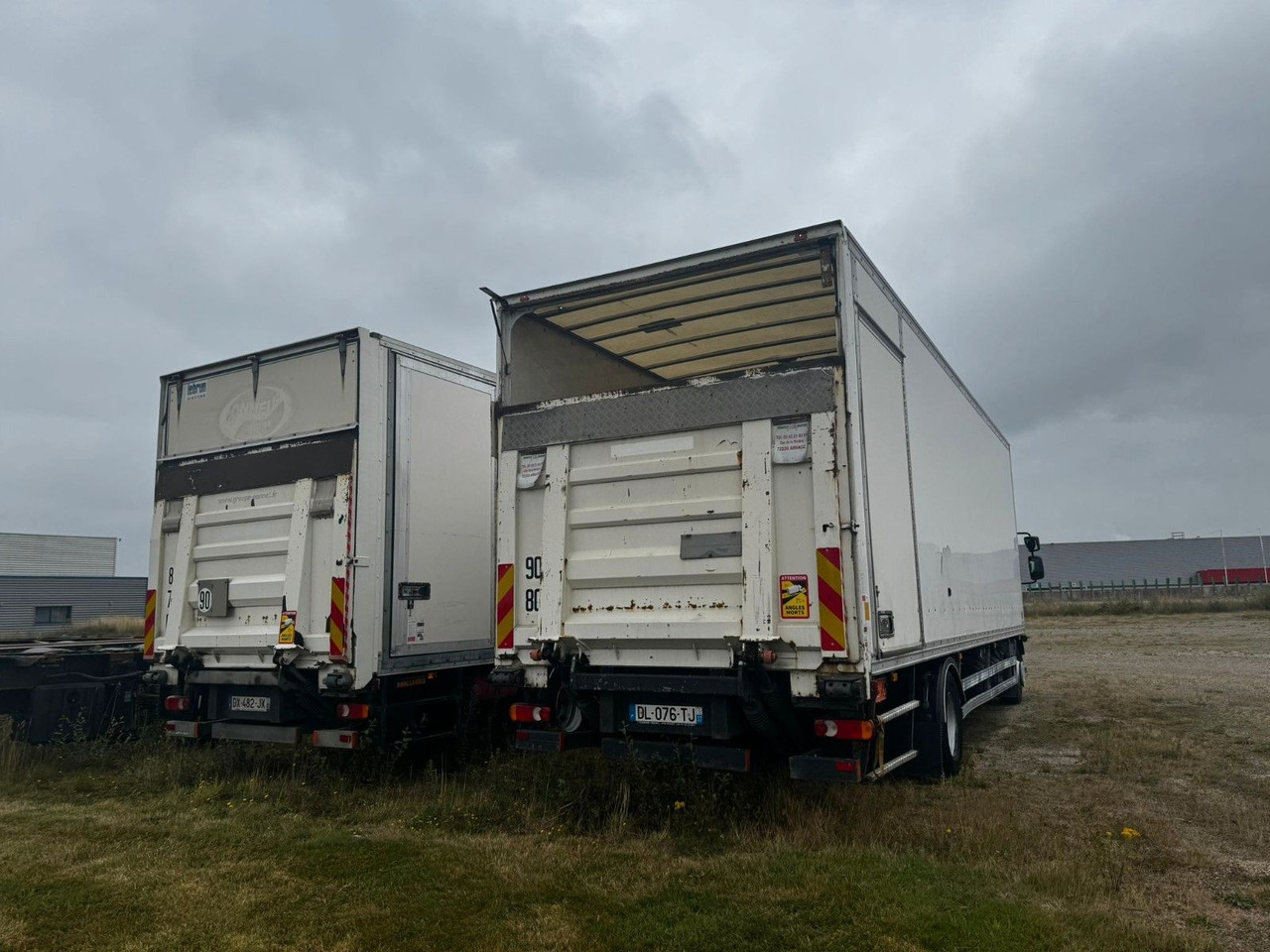 Renault D16 210 / 4x2 / KONTENER / 8.5M / WINDA DHOLLAND - משאית תיבה: תמונה 3 Renault D16 210 / 4x2 / KONTENER / 8.5M / WINDA DHOLLAND - משאית תיבה: תמונה 3