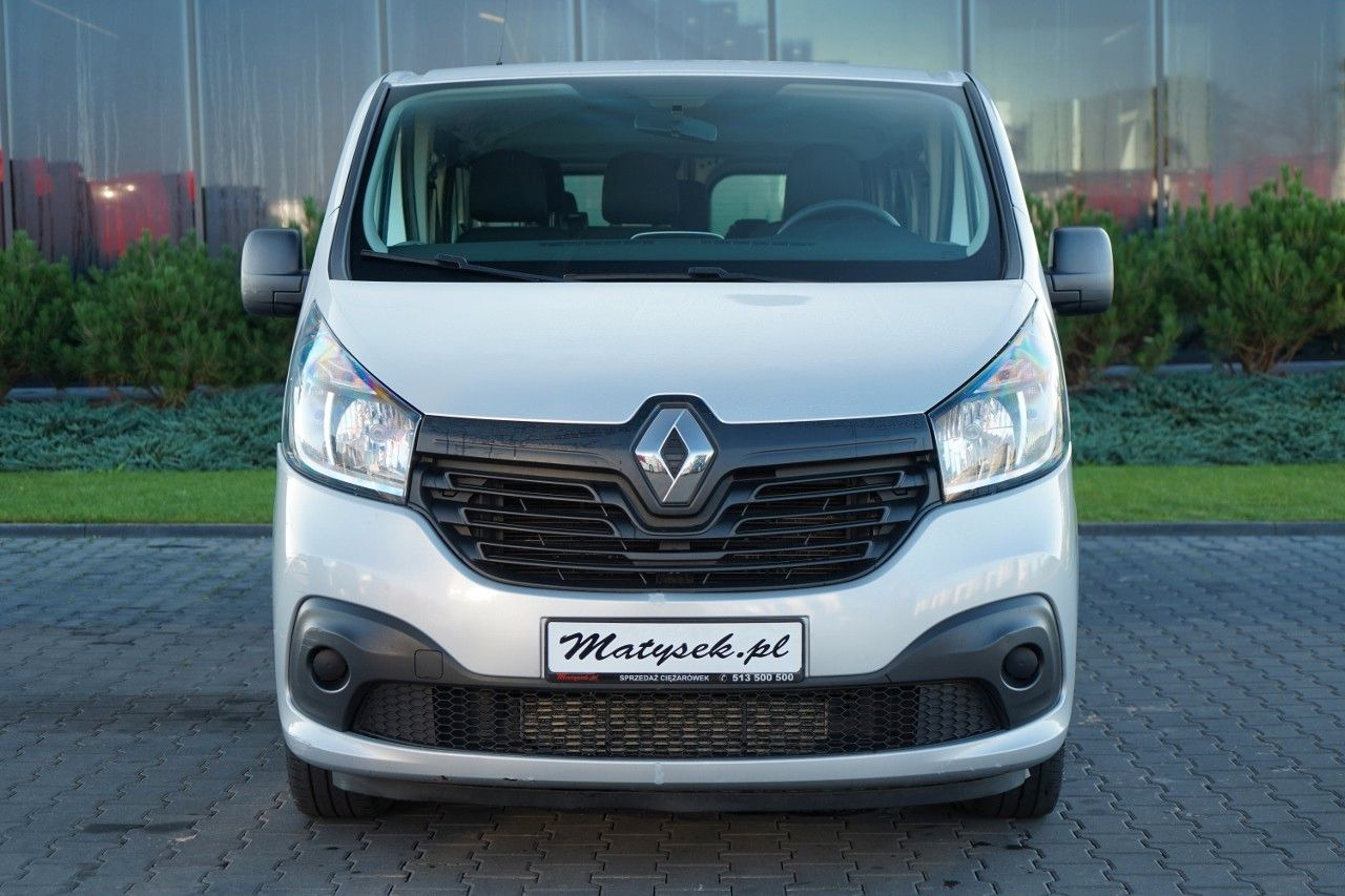 Renault TRAFIC 125 DCI / BUS / 9 MIEJSC / 2017 ROK / PO - כלי רכב מסחרי לנוסעים: תמונה 3 Renault TRAFIC 125 DCI / BUS / 9 MIEJSC / 2017 ROK / PO - כלי רכב מסחרי לנוסעים: תמונה 3
