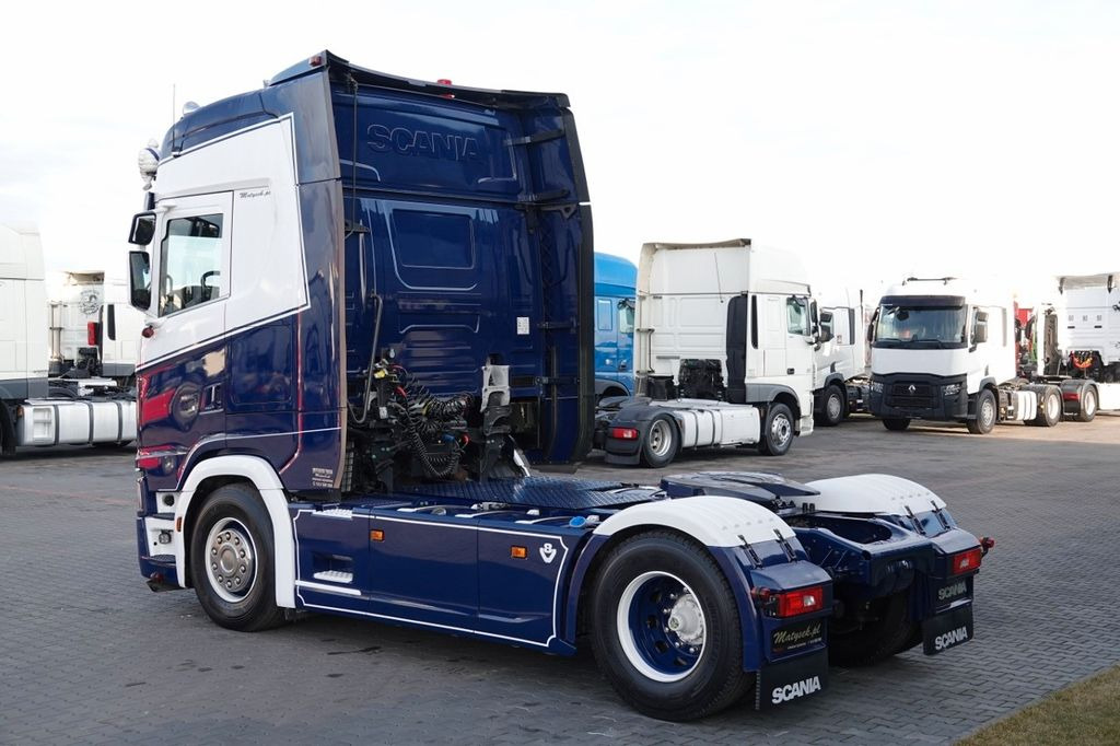Scania S 580 / V8 / RETARDER / FULL AIRMATIC / I-PARK C - יחידת טרקטור: תמונה 4 Scania S 580 / V8 / RETARDER / FULL AIRMATIC / I-PARK C - יחידת טרקטור: תמונה 4