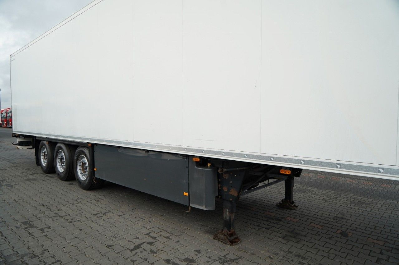 Schmitz Cargobull CHŁODNIA / THERMO KING SLX 300 / HAKÓWKA / HAKOW - סמיטריילר עם קירור: תמונה 5 Schmitz Cargobull CHŁODNIA / THERMO KING SLX 300 / HAKÓWKA / HAKOW - סמיטריילר עם קירור: תמונה 5