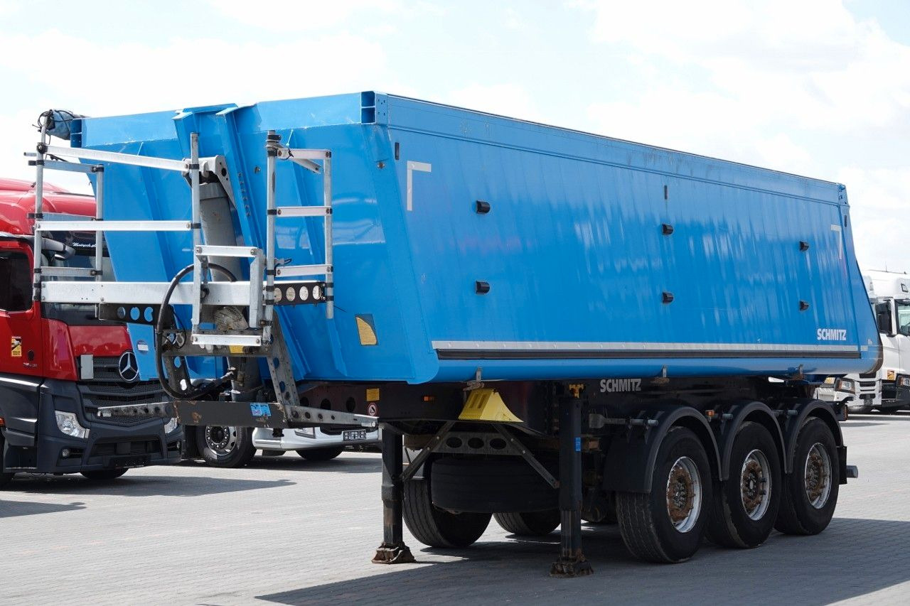 Schmitz Cargobull WYWROTKA 28 M3 / ALUMINIOWA / OŚ PODNOSZONA - סמיטריילר עם מזהיר: תמונה 3 Schmitz Cargobull WYWROTKA 28 M3 / ALUMINIOWA / OŚ PODNOSZONA - סמיטריילר עם מזהיר: תמונה 3