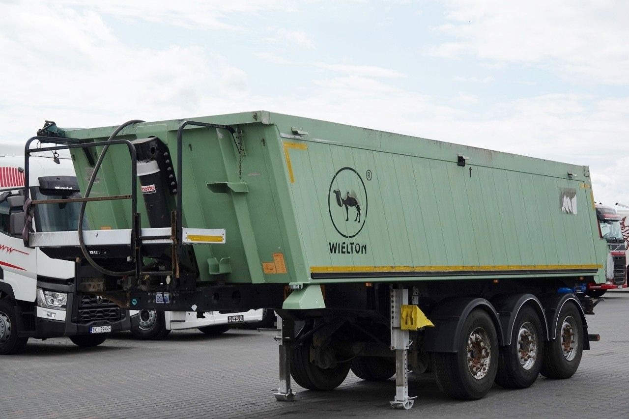Schmitz Cargobull WYWROTKA 40 M3 / MULDA ALUMINIOWA / OŚ PODNOSZON - סמיטריילר עם מזהיר: תמונה 2 Schmitz Cargobull WYWROTKA 40 M3 / MULDA ALUMINIOWA / OŚ PODNOSZON - סמיטריילר עם מזהיר: תמונה 2