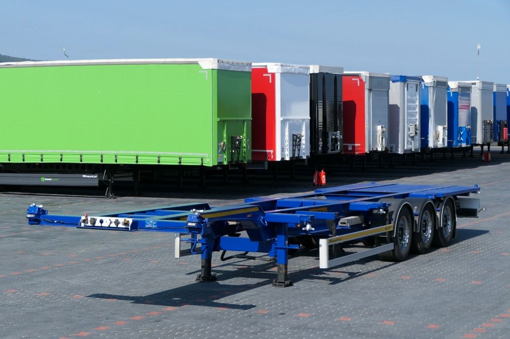Wielton CHASISS / FOR CONTAINERS / LIFTED AXLE / SAF / - סמיטריילר מוביל מכולות/ החלפת גוף: תמונה 1 Wielton CHASISS / FOR CONTAINERS / LIFTED AXLE / SAF / - סמיטריילר מוביל מכולות/ החלפת גוף: תמונה 1