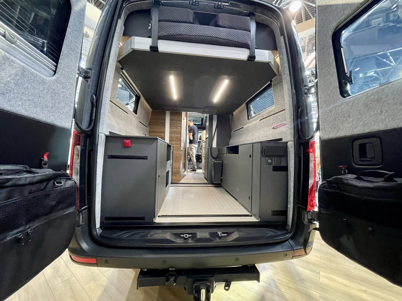 חָדָשׁ מוטורהום ADRIA Super Twin 700 SGX: תמונה 12