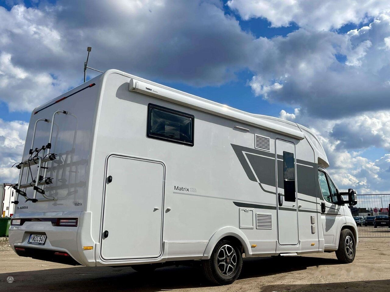 Adria Matrix 670SL - קרוואן: תמונה 3 Adria Matrix 670SL - קרוואן: תמונה 3