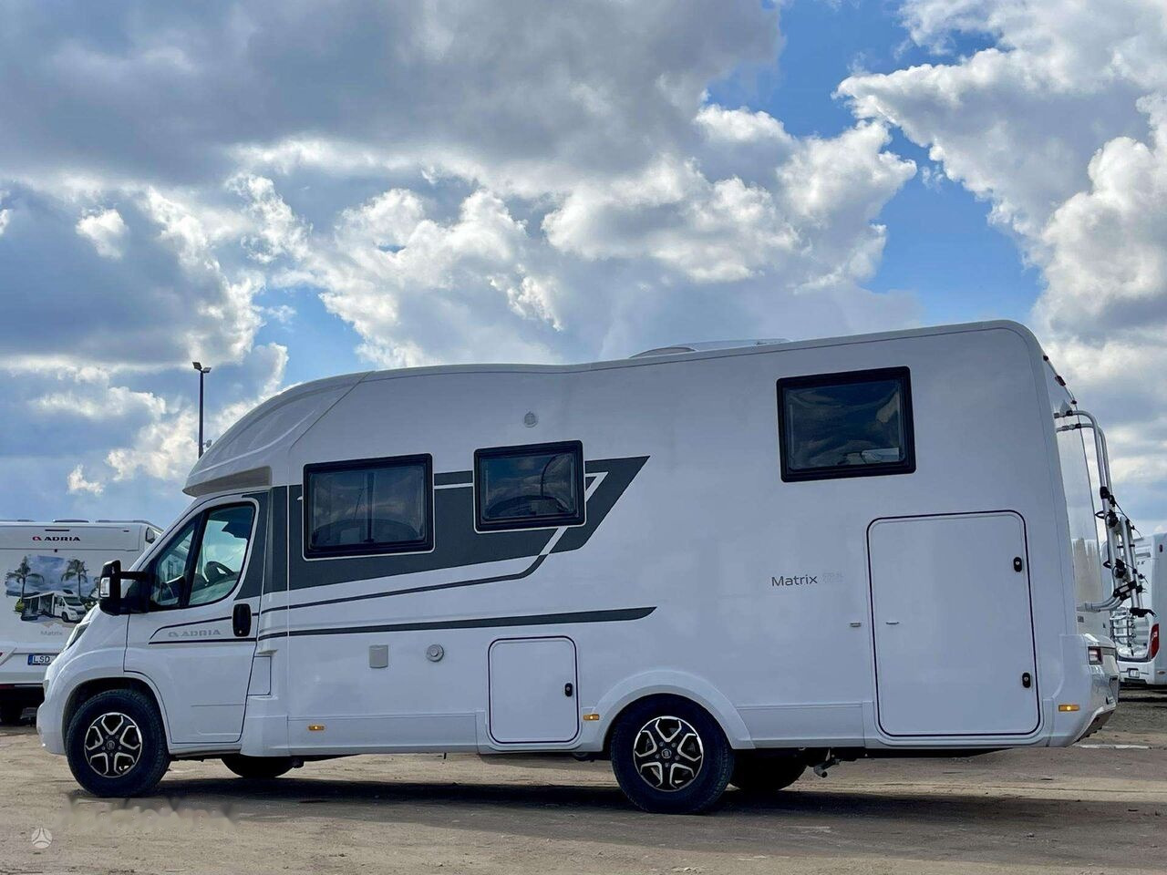 Adria Matrix 670SL - קרוואן: תמונה 2 Adria Matrix 670SL - קרוואן: תמונה 2