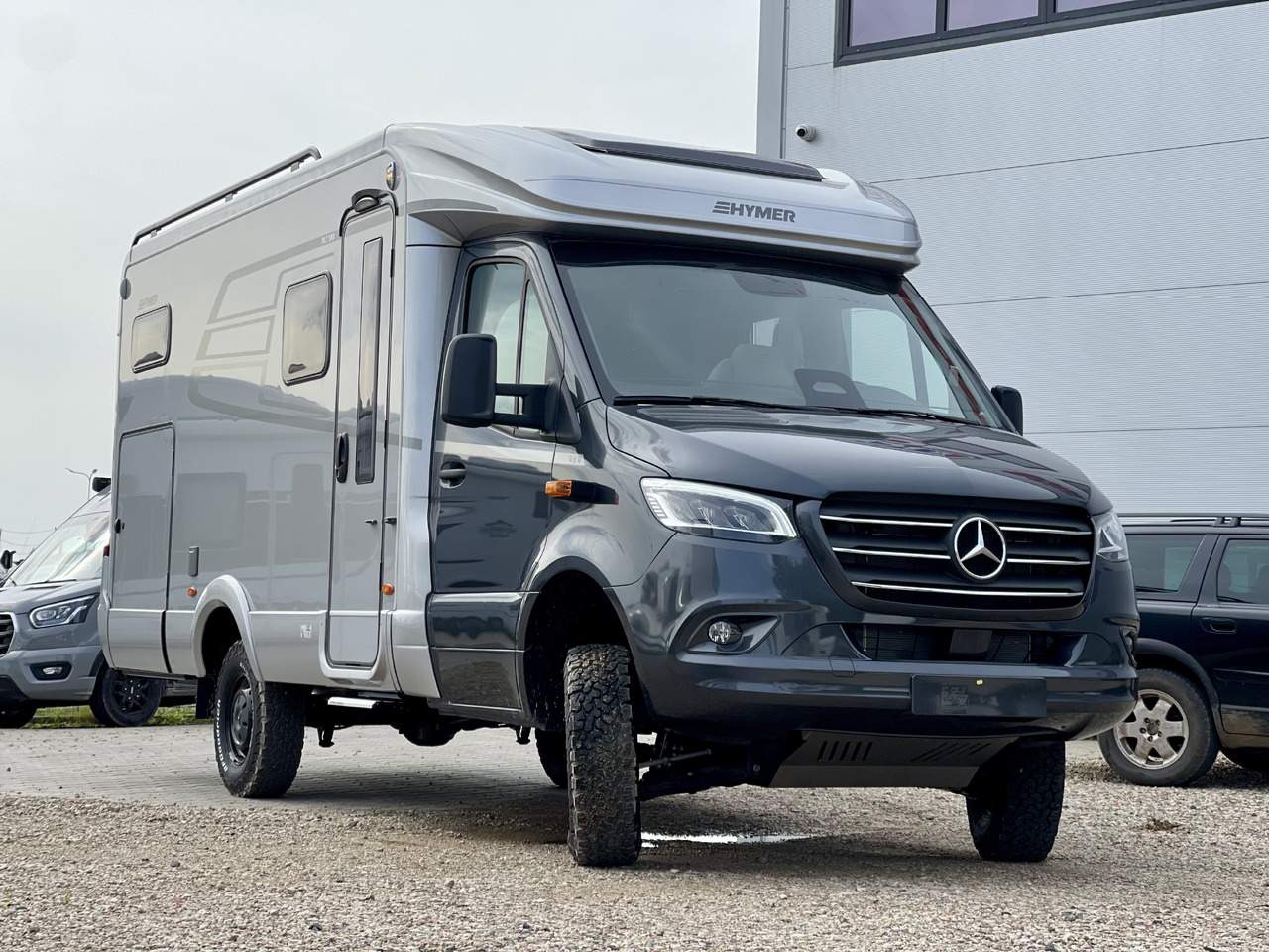 HYMER / ERIBA MLT 580 4x4 - רכב ממונע חצי-משולב: תמונה 1 HYMER / ERIBA MLT 580 4x4 - רכב ממונע חצי-משולב: תמונה 1
