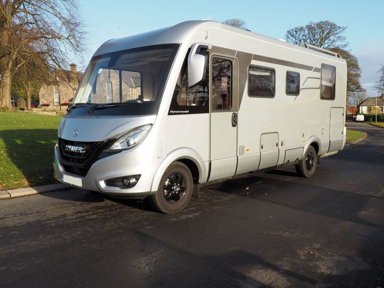 Hymer B-Class ModernComfort I 690 - קרוואן: תמונה 2 Hymer B-Class ModernComfort I 690 - קרוואן: תמונה 2