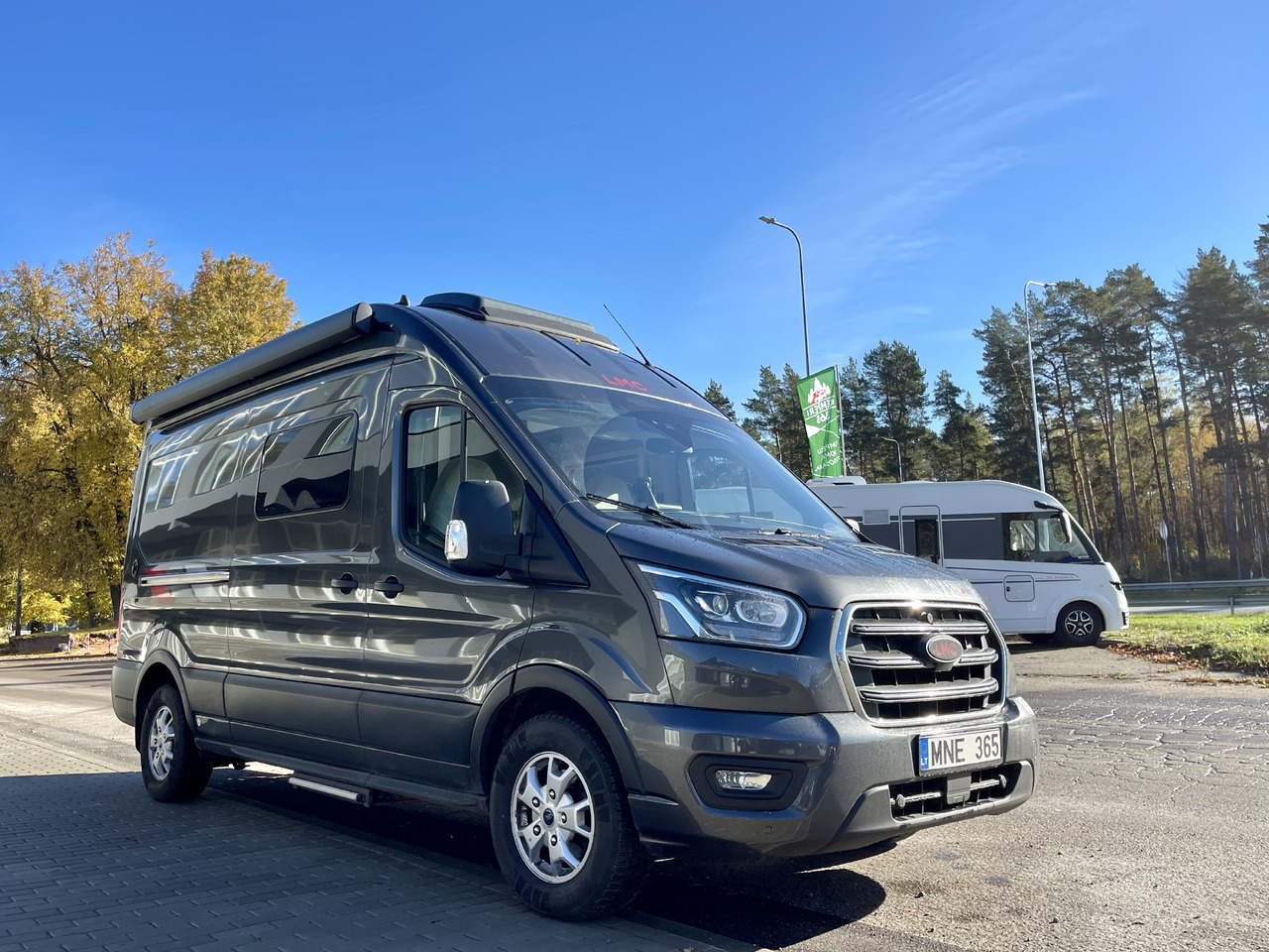 LCM Innovan 590 - מוטורהום: תמונה 1 LCM Innovan 590 - מוטורהום: תמונה 1