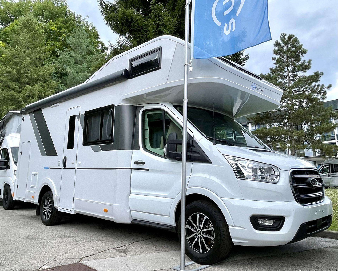 Sun Living A70DK - רכב ממונע Alcove: תמונה 1 Sun Living A70DK - רכב ממונע Alcove: תמונה 1