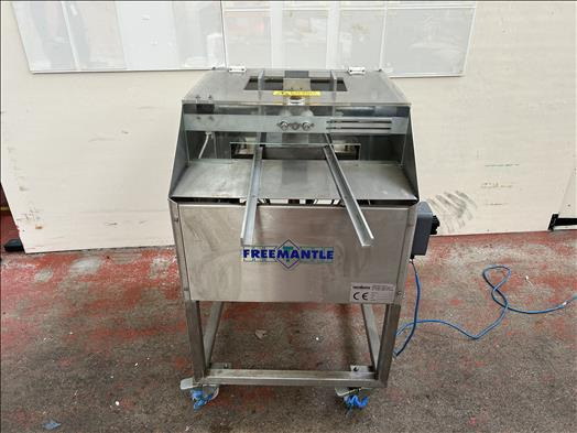 Freemantle 2FS Two flap sealer - מכונת אריזה: תמונה 1 Freemantle 2FS Two flap sealer - מכונת אריזה: תמונה 1