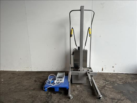 Syspal Multipurpose lifter - מכונת מזון: תמונה 1 Syspal Multipurpose lifter - מכונת מזון: תמונה 1