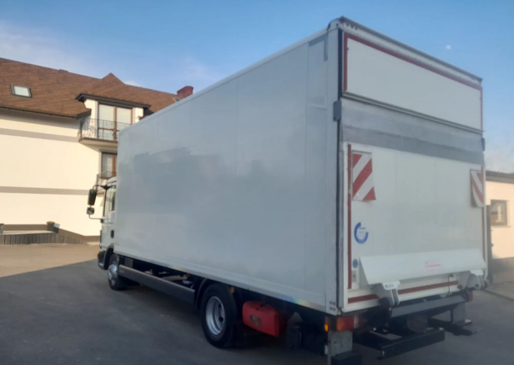 MAN TGL 12.250 NAUKA JAZDY / ELKA / L / MANUAL 8 / - משאית וילונות צד: תמונה 2 MAN TGL 12.250 NAUKA JAZDY / ELKA / L / MANUAL 8 / - משאית וילונות צד: תמונה 2