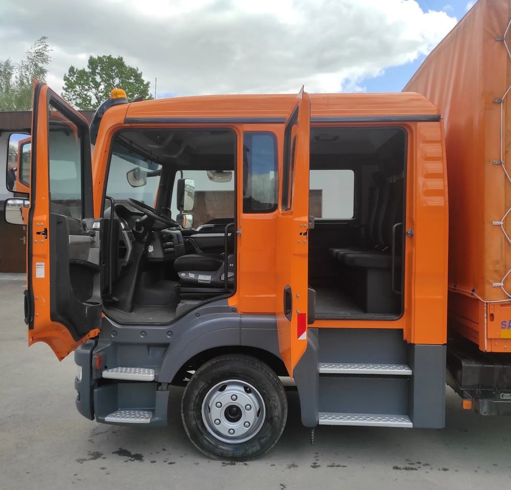 MAN TGL 8.180 DOKA / 6 OSOBOWY /BUTRO-PLANDEKA / - משאית וילונות צד: תמונה 5 MAN TGL 8.180 DOKA / 6 OSOBOWY /BUTRO-PLANDEKA / - משאית וילונות צד: תמונה 5