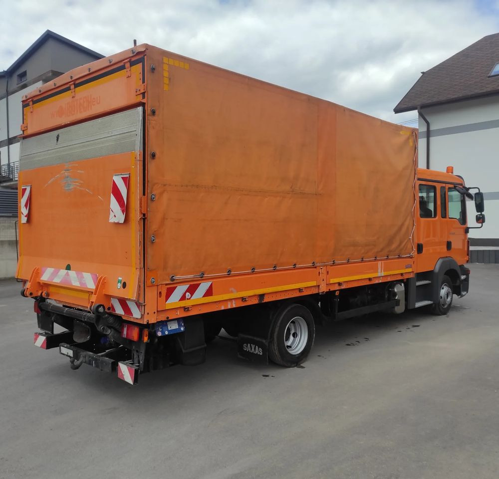 MAN TGL 8.180 DOKA / 6 OSOBOWY /BUTRO-PLANDEKA / - משאית וילונות צד: תמונה 3 MAN TGL 8.180 DOKA / 6 OSOBOWY /BUTRO-PLANDEKA / - משאית וילונות צד: תמונה 3