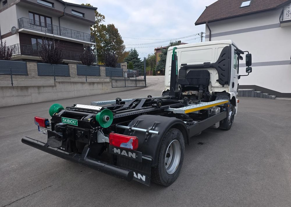 MAN TGM 12.290 - משאית הרמת וו: תמונה 3 MAN TGM 12.290 - משאית הרמת וו: תמונה 3