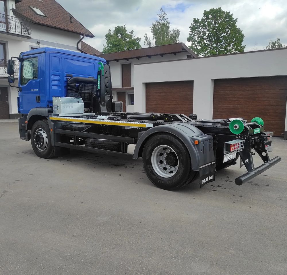 MAN TGM 18.340 urządzenie hakowe AXOR - משאית הרמת וו: תמונה 3 MAN TGM 18.340 urządzenie hakowe AXOR - משאית הרמת וו: תמונה 3