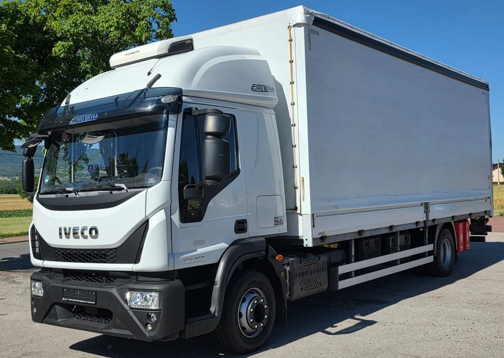 Iveco EUROCARGO 160E320/FIRANKA/WINDA/AUTOMAT/NISKI PRZEBIEG/E6/SPROWADZONY/PIERWSZY WŁAŚCICIEL - משאית וילונות צד: תמונה 1 Iveco EUROCARGO 160E320/FIRANKA/WINDA/AUTOMAT/NISKI PRZEBIEG/E6/SPROWADZONY/PIERWSZY WŁAŚCICIEL - משאית וילונות צד: תמונה 1