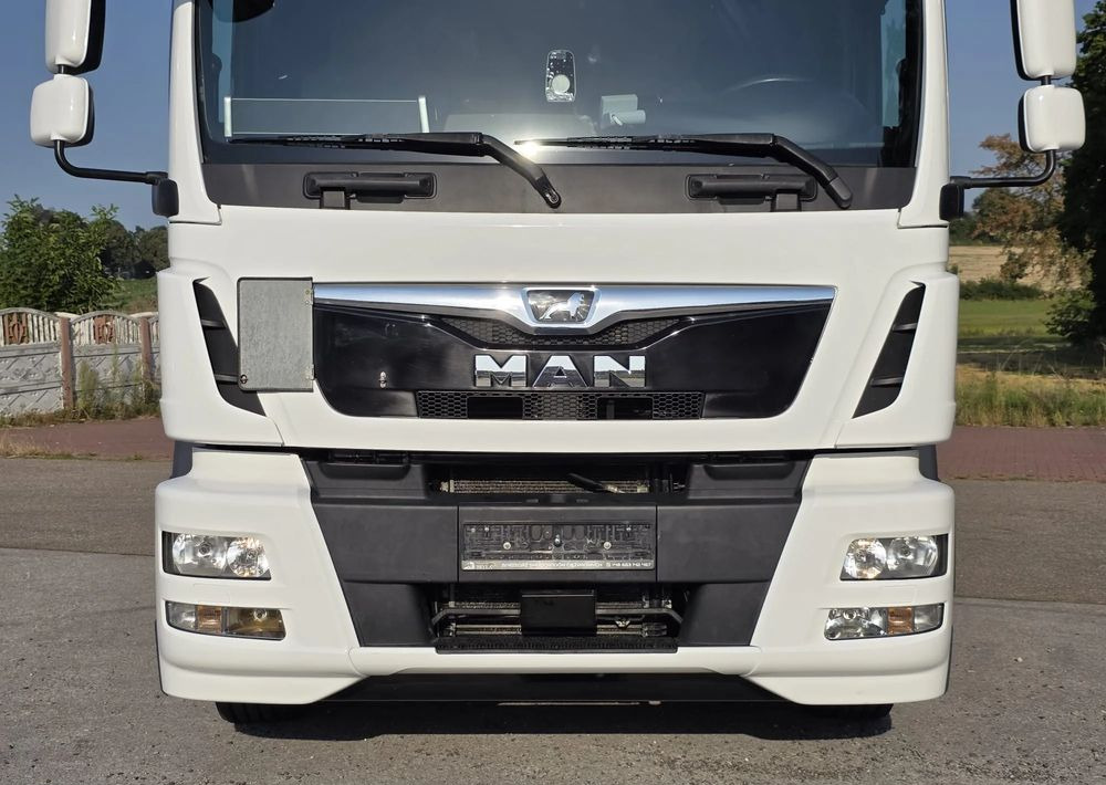 MAN TGM 15.290 / BURTO-FIRANKA / CAŁY NA PODUSZKACH /KLIMA POSTOJOWA / 2018R / NISKI PRZEBIEG / 18 PALET / E6 / JAK NOWY / WINDA / - משאית וילונות צד: תמונה 4 MAN TGM 15.290 / BURTO-FIRANKA / CAŁY NA PODUSZKACH /KLIMA POSTOJOWA / 2018R / NISKI PRZEBIEG / 18 PALET / E6 / JAK NOWY / WINDA / - משאית וילונות צד: תמונה 4