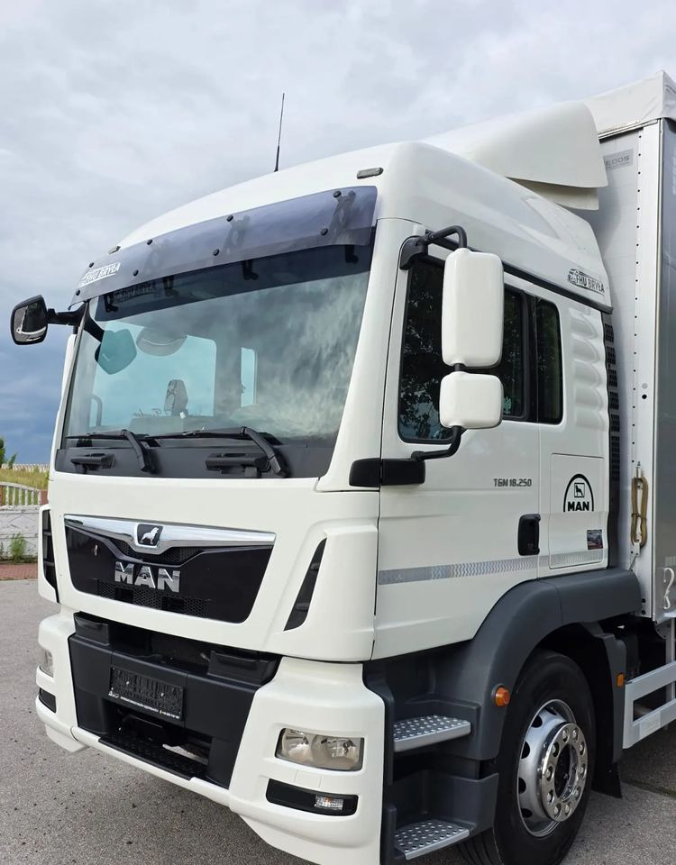 MAN TGM 18.290 / 18.250 /E6 / 22 PALETY / AUTOMAT / ZSUWANY DACH ORAZ BOKI / 9700 ŁADOWNOŚĆ / SERWISOWANY / NISKI PRZEBIEG / WINDA / FIRANKA / SPROWADZONY / 2019 / 335 TYŚ PRZEBIEG / PIERWSZY WŁAŚCIC - משאית וילונות צד: תמונה 5 MAN TGM 18.290 / 18.250 /E6 / 22 PALETY / AUTOMAT / ZSUWANY DACH ORAZ BOKI / 9700 ŁADOWNOŚĆ / SERWISOWANY / NISKI PRZEBIEG / WINDA / FIRANKA / SPROWADZONY / 2019 / 335 TYŚ PRZEBIEG / PIERWSZY WŁAŚCIC - משאית וילונות צד: תמונה 5