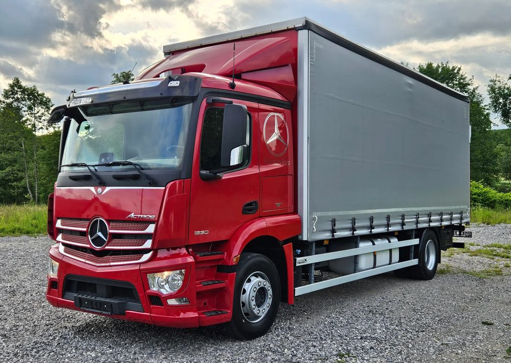 Mercedes-Benz ACTROS 1830/1827/1832/FIRANKA/WINDA/18 EUROPALET/AUTOMAT/Z NIEMIEC/2017/DUŻA ŁADOWNOŚĆ - משאית וילונות צד: תמונה 1 Mercedes-Benz ACTROS 1830/1827/1832/FIRANKA/WINDA/18 EUROPALET/AUTOMAT/Z NIEMIEC/2017/DUŻA ŁADOWNOŚĆ - משאית וילונות צד: תמונה 1