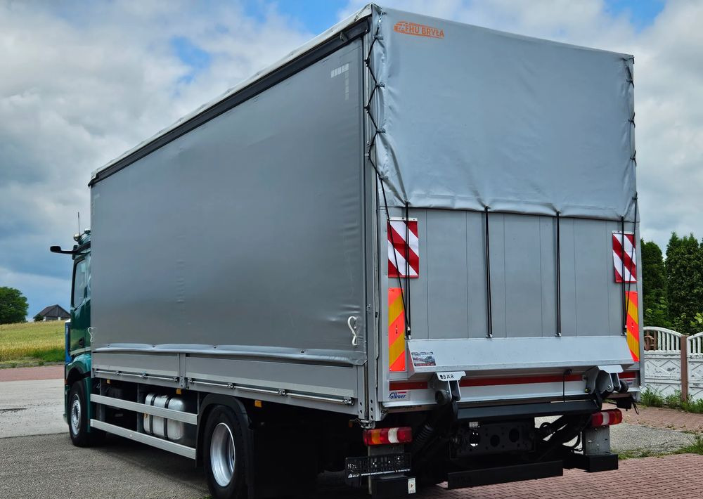 Mercedes-Benz ACTROS 1833 / BURTO-FIRANKA / WINDA / 18 PALET / 8600 ŁADOWNOŚĆ / AUTOMAT / DUŻY SILNIK / 10.2019 ROK / SYPIALKA / LEDY / KAMERY / VIRTUAL COCPIT/ JAK NOWY - משאית וילונות צד: תמונה 4 Mercedes-Benz ACTROS 1833 / BURTO-FIRANKA / WINDA / 18 PALET / 8600 ŁADOWNOŚĆ / AUTOMAT / DUŻY SILNIK / 10.2019 ROK / SYPIALKA / LEDY / KAMERY / VIRTUAL COCPIT/ JAK NOWY - משאית וילונות צד: תמונה 4