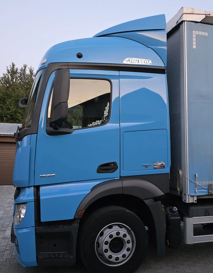Mercedes-Benz ACTROS 1833 / FIRANKA/ WINDA / 22PALETY / 8760 ŁADOWNOŚĆ / AUTOMAT / DUŻY SILNIK / SYPIALKA / - משאית וילונות צד: תמונה 5 Mercedes-Benz ACTROS 1833 / FIRANKA/ WINDA / 22PALETY / 8760 ŁADOWNOŚĆ / AUTOMAT / DUŻY SILNIK / SYPIALKA / - משאית וילונות צד: תמונה 5