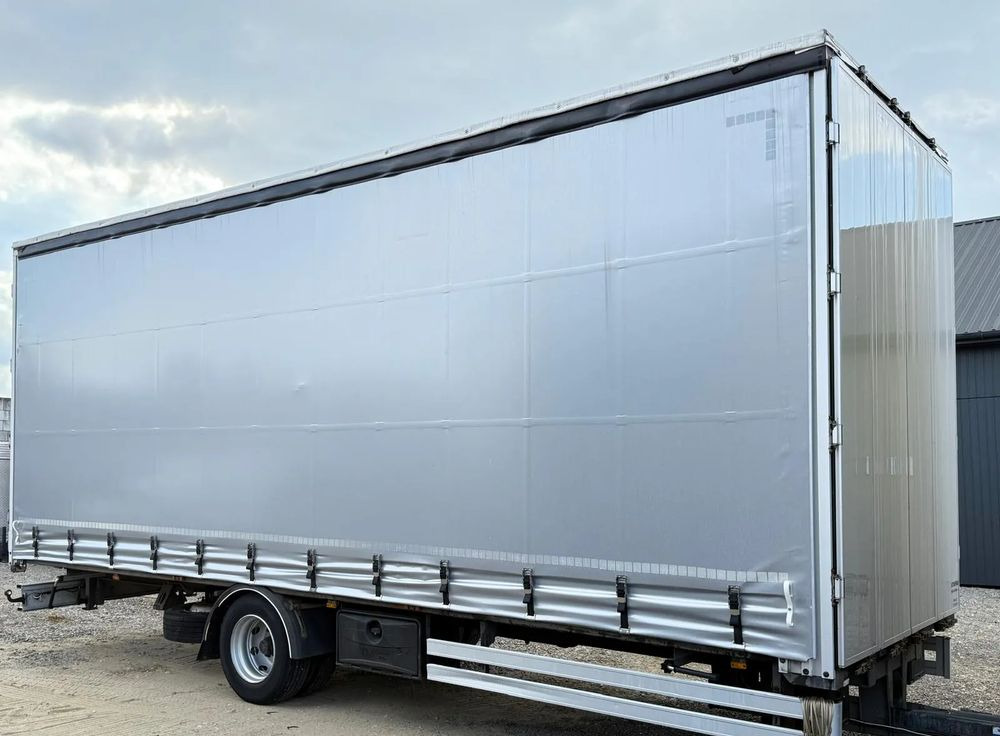 Panav PRZYCZEPA CIĘŻAROWA/TANDEM/PRZEJAZDOWA/1OŚ/BPW/PODNOSZONA DACH/3 METRY - סמיטריילר עם וילונות צד: תמונה 1 Panav PRZYCZEPA CIĘŻAROWA/TANDEM/PRZEJAZDOWA/1OŚ/BPW/PODNOSZONA DACH/3 METRY - סמיטריילר עם וילונות צד: תמונה 1