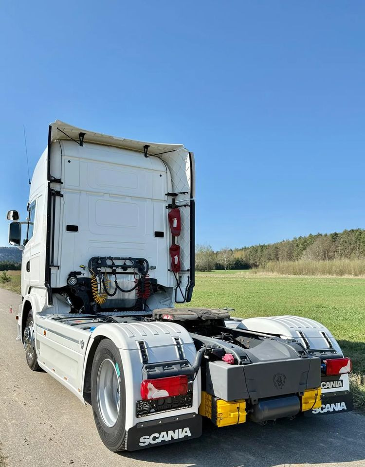 Scania R520/SERWISOWANA/SPROWADZONA/4PODUSZKI TYŁ/RETARDER/NISKI PRZEBIEG - יחידת טרקטור: תמונה 4 Scania R520/SERWISOWANA/SPROWADZONA/4PODUSZKI TYŁ/RETARDER/NISKI PRZEBIEG - יחידת טרקטור: תמונה 4
