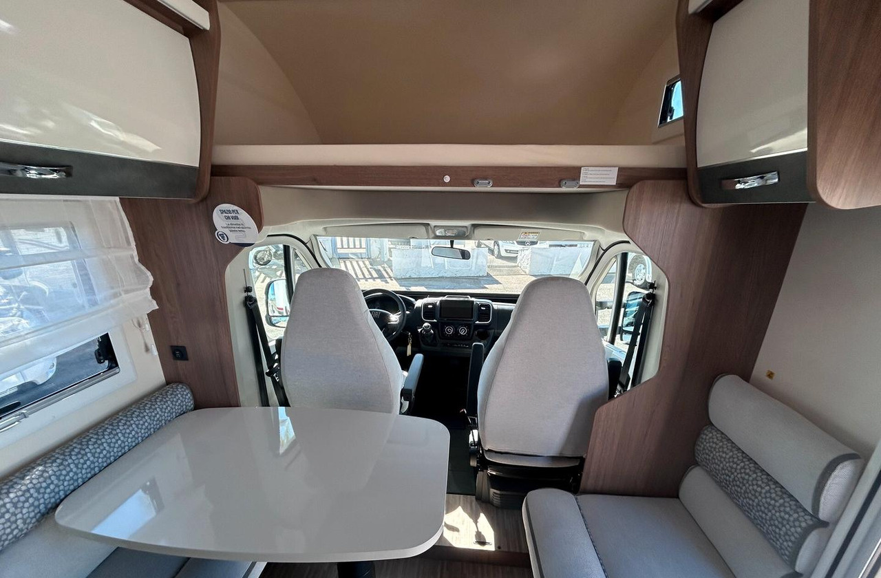 Elnagh BARON 65 - רכב ממונע Alcove: תמונה 4 Elnagh BARON 65 - רכב ממונע Alcove: תמונה 4