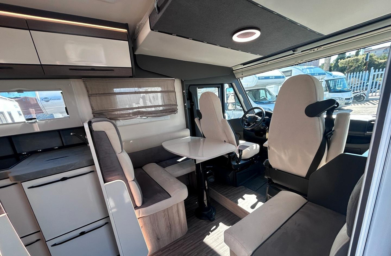 Elnagh MAGNUM 530 - קרוואן: תמונה 2 Elnagh MAGNUM 530 - קרוואן: תמונה 2