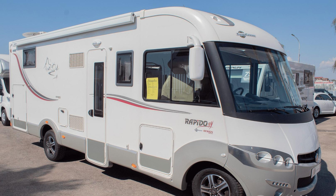 Rapido design edition 890 f - רכב ממונע משולב: תמונה 4 Rapido design edition 890 f - רכב ממונע משולב: תמונה 4