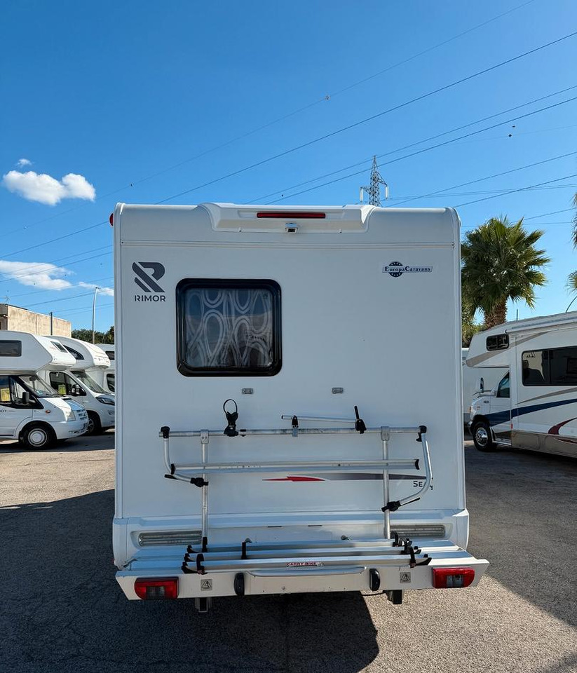 Rimor SEAL 3 - רכב ממונע Alcove: תמונה 5 Rimor SEAL 3 - רכב ממונע Alcove: תמונה 5