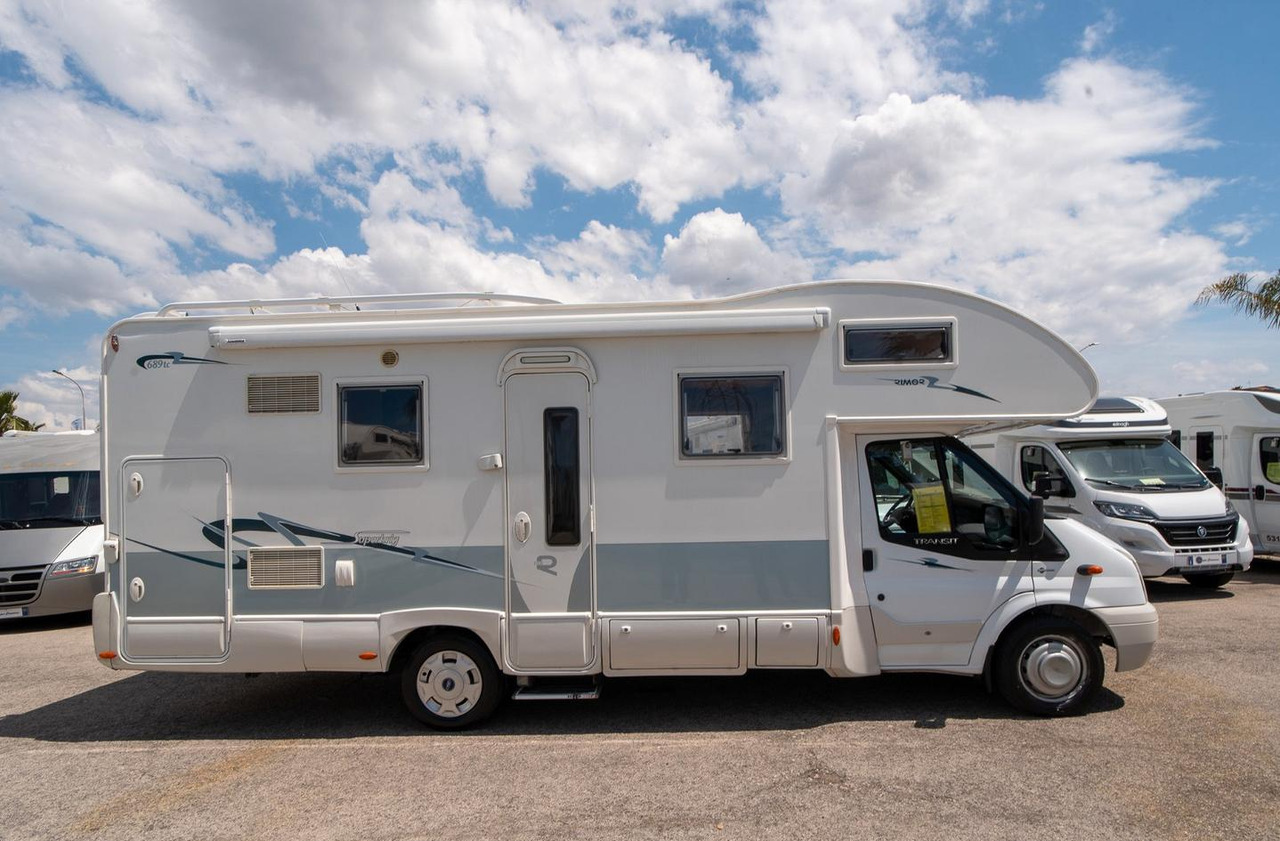 Rimor superbrig 689 tc - רכב ממונע Alcove: תמונה 2 Rimor superbrig 689 tc - רכב ממונע Alcove: תמונה 2