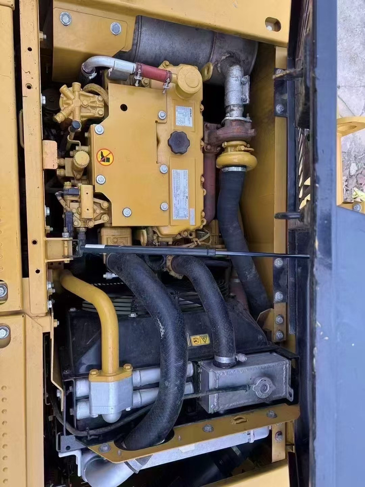 CATERPILLAR CAT 312 D - מחפר סורק: תמונה 5 CATERPILLAR CAT 312 D - מחפר סורק: תמונה 5