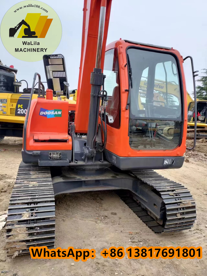 DOOSAN DX80 - מיני מחפר: תמונה 3 DOOSAN DX80 - מיני מחפר: תמונה 3