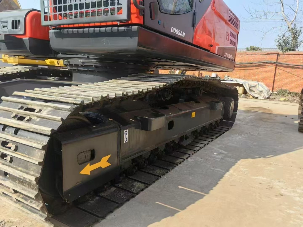 DOOSAN Dx225 - מחפר סורק: תמונה 3 DOOSAN Dx225 - מחפר סורק: תמונה 3