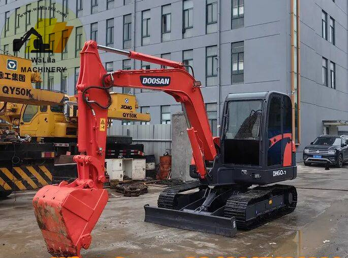 Doosan DH 60-7 - מיני מחפר: תמונה 1 Doosan DH 60-7 - מיני מחפר: תמונה 1