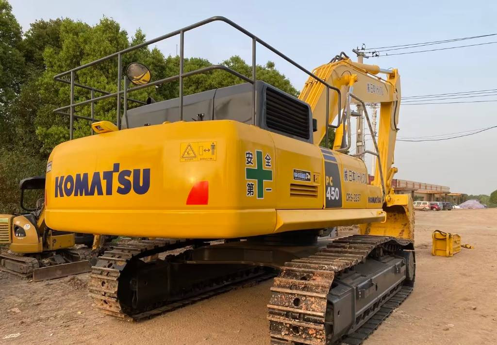 KOMATSU PC 450-8 - מחפר סורק: תמונה 3 KOMATSU PC 450-8 - מחפר סורק: תמונה 3